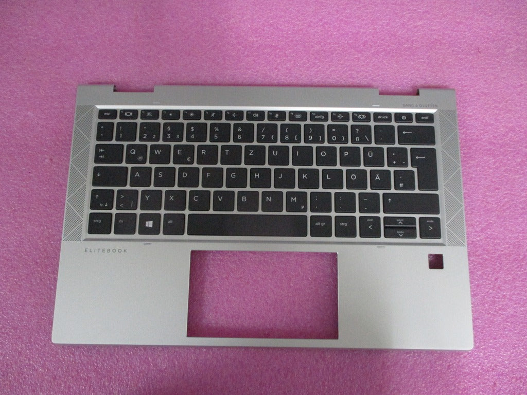 M03902-041
