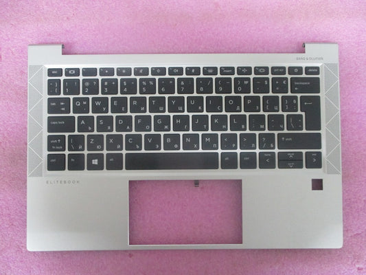M08699-261